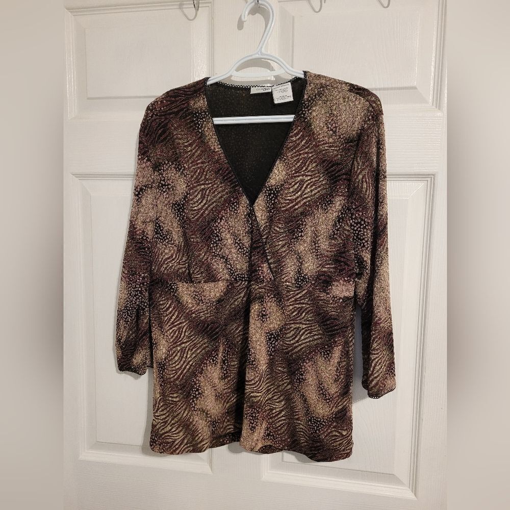 East 5th animal print shimmer top‎